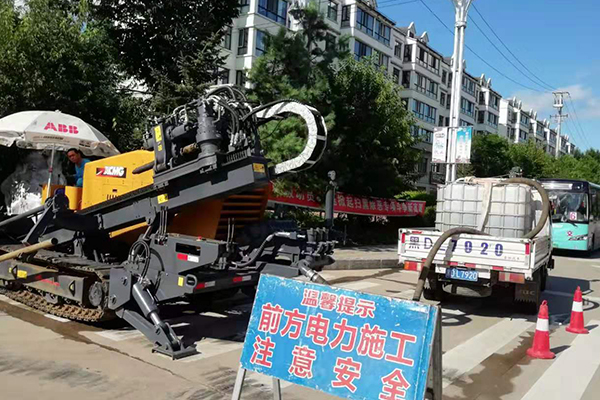 鉆設地下管道、地下電纜